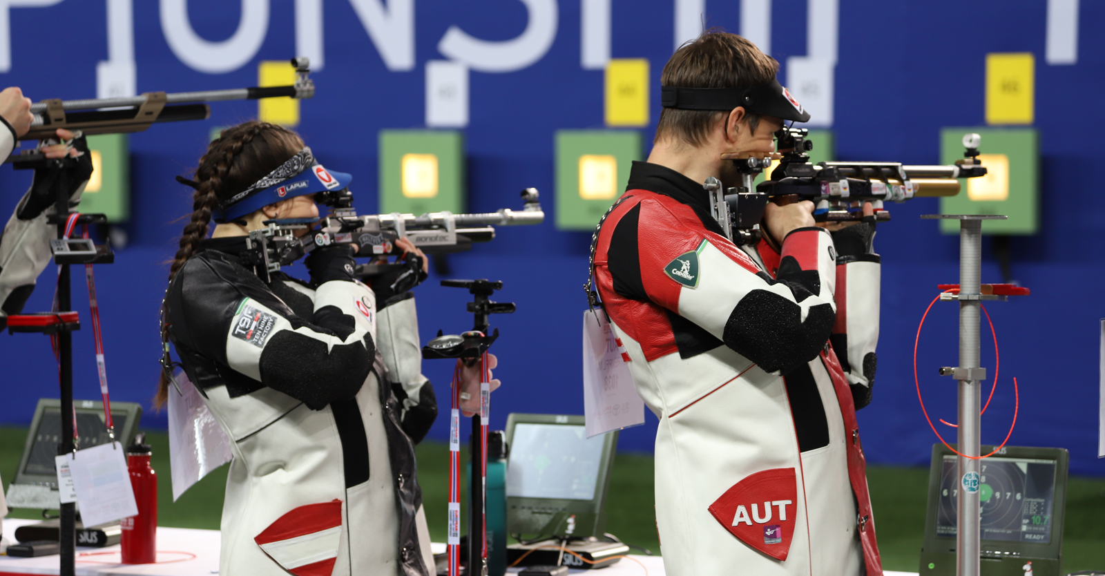 Rebecca Köck und Martin Strempfl im LG-Mixed-Team-Bewerb der EM Hamar © Hermann Rainer