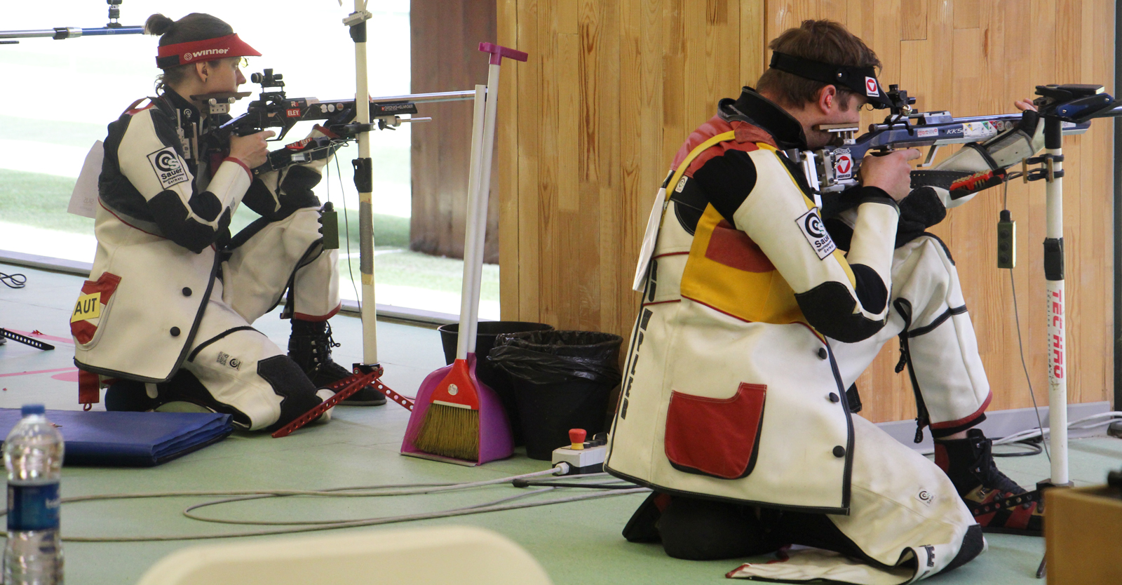 Olivia Hofmann und Gernot Rumpler als Mixed Team Austria 1 im Kniend © Margit Melmer, ÖSB