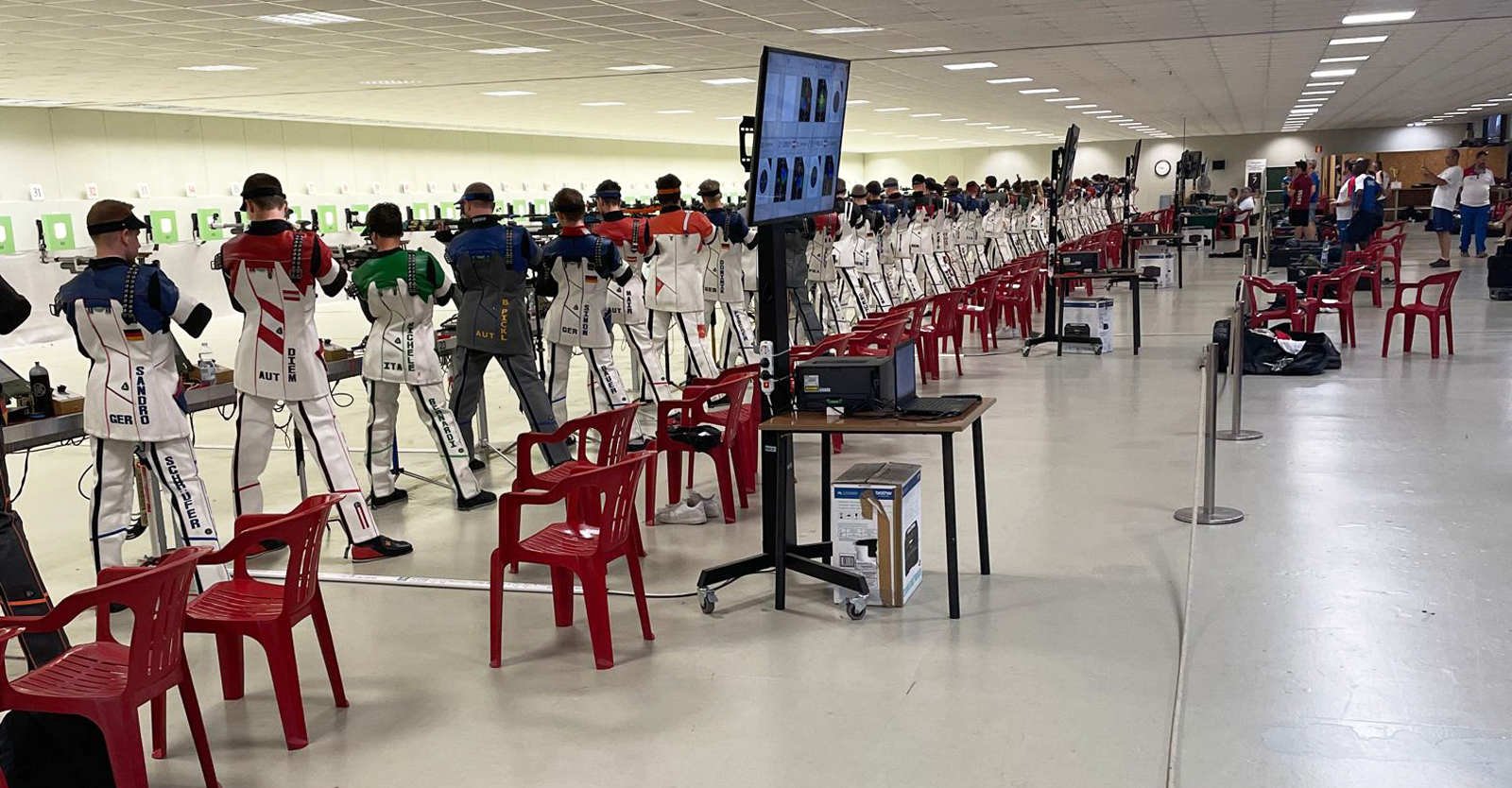 Großes StarterInnenfeld bei der Rifle Trophy Bologna © Werner Hackenschmidt, ÖSB