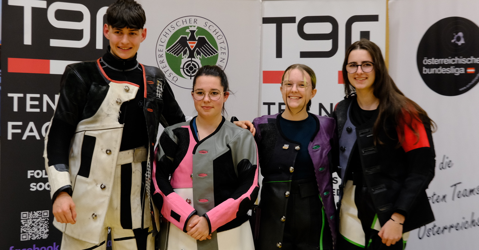 Die SiegerInnen des JungschützInnen-Finales, Maximilian Grubhofer, Helena Lenthaler, Mia Grosch und Lisa Fankhauser (v.l.) des Teams Tirol 1 © Tina Neururer