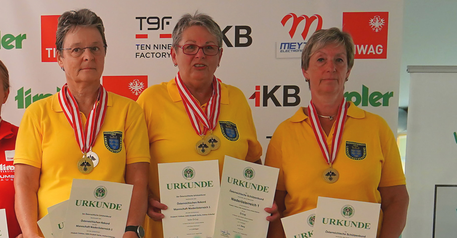 Einen neuen Rekord erzielte das Seniorinnen-2-Team Niederösterreich in 100m Stehend aufgelegt © Christian Kramer