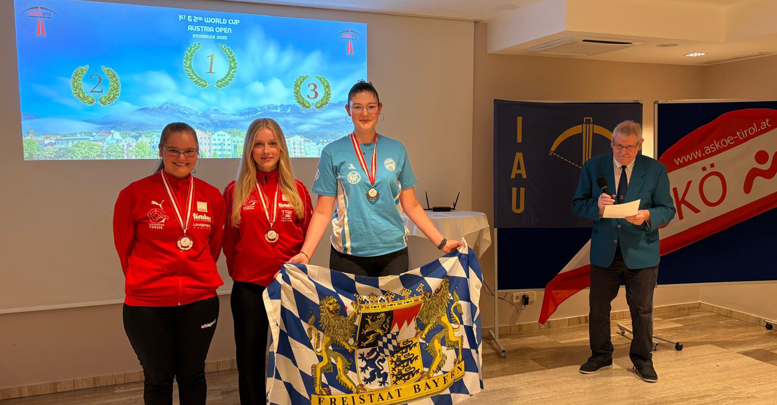Siegerehrung Austria Open U23 mit Zass und Hirner (v.l.) © Manfred Hofbauer