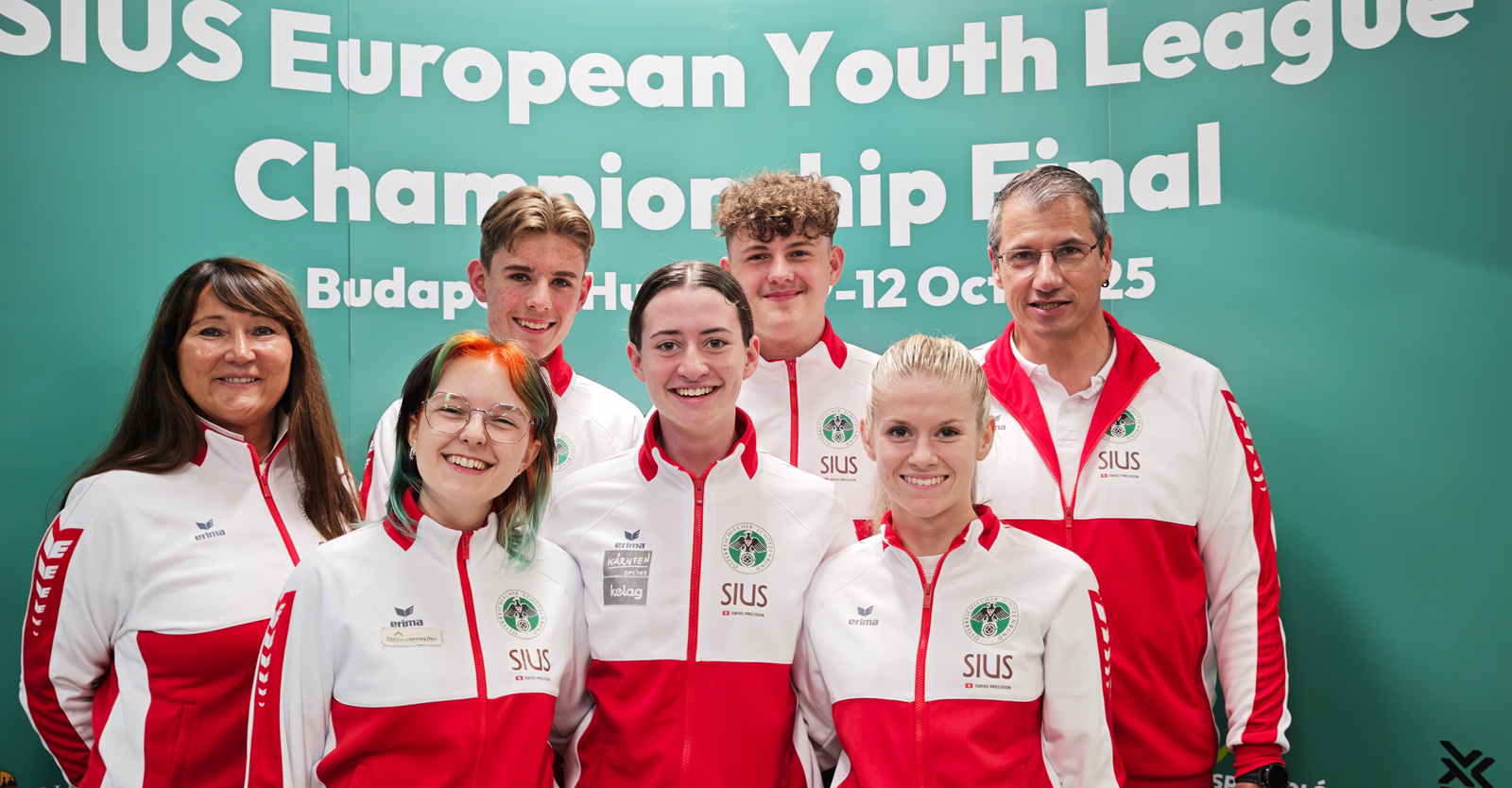 BSPL Margit Melmer, Mia Grosch, Michail Sidenko, Lea-Marie Lischent, Joleen Schöpf und Leiter Spitzensport Franz Roth (v.l.) in Budapest © ÖSB