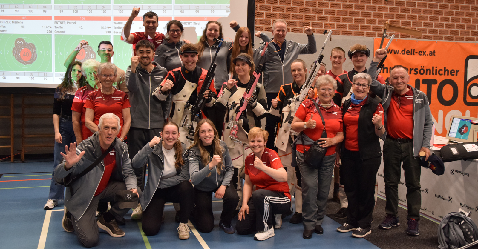 Jubel bei den Sportschützen Scheffau, die überraschend als Tabellenführende ins Große Finale der Bundesliga Luftgewehr ziehen © Manfred Kopitar