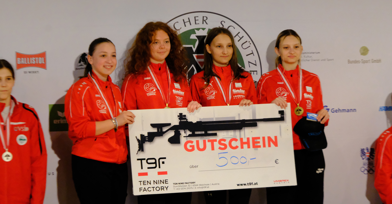 Team Tirol 1 siegte bei den Luftgewehr-Jugend-2-SchützInnen © Tina Neururer, ÖSB
