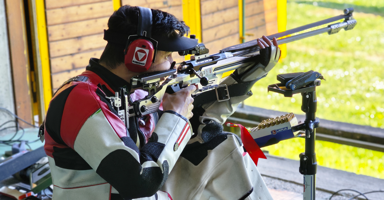 Andreas Thum verpasste im Kniend des 300m Standard Rifle Open eine Medaille nur knapp © Franz Roth, ÖSB