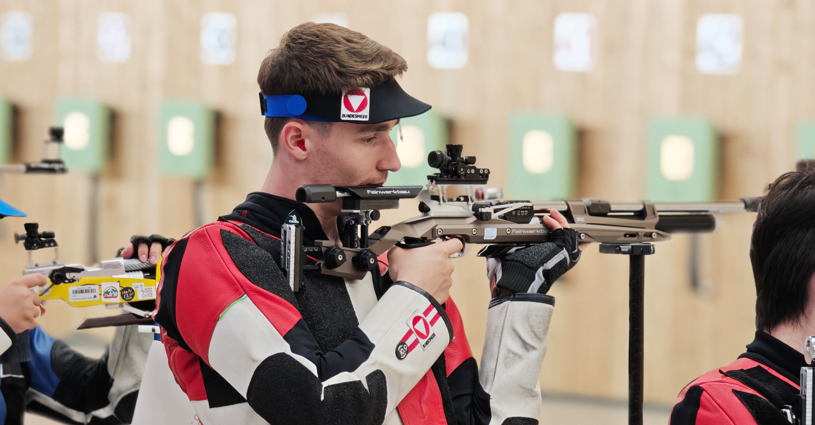 Patrick Diem mit dem Luftgewehr © Franz Roth, ÖSB